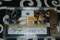 2002-03 Ud Glass @ Kobe Bryant @ Michael Jordan Bgs 9.5 Gem Mint Auto Jersey /25