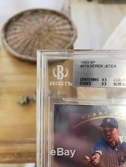 1993 Sp Derek Jeter Foil Rookie Nm Mint + Bgs 8,5 Avec (2) 9,5 Gem Mint = Psa