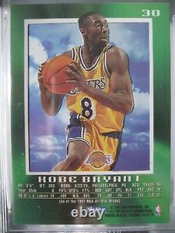 1996-97 Skybox E-X2000 #30 Kobe Bryant BGS 9.5 Gem Mint HOF Lakers Pop 26	 <br/>  
 <br/> Traduction en français : 1996-97 Skybox E-X2000 #30 Kobe Bryant BGS 9.5 Gem Mint HOF Lakers Pop 26